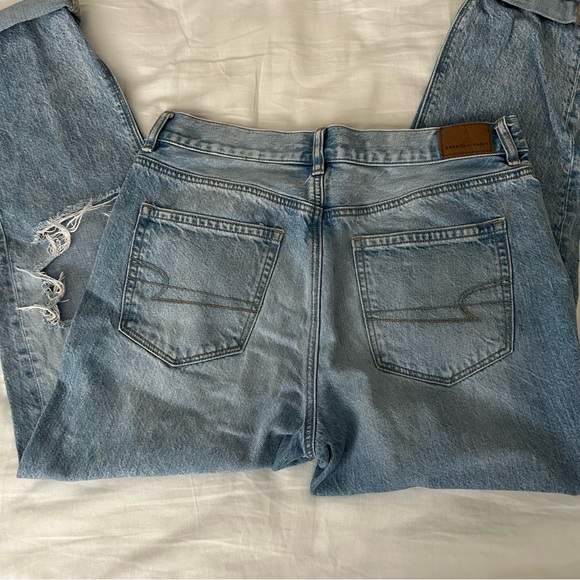 American Eagle Mom Jeans - Picture 2 of 5